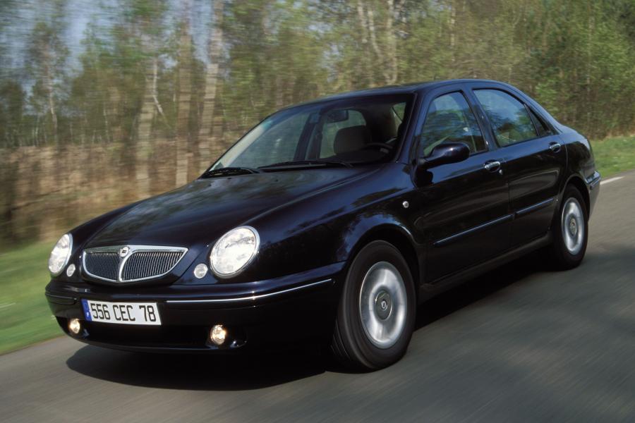  Lancia Lybra 1999 года  (фото 30 из 67)